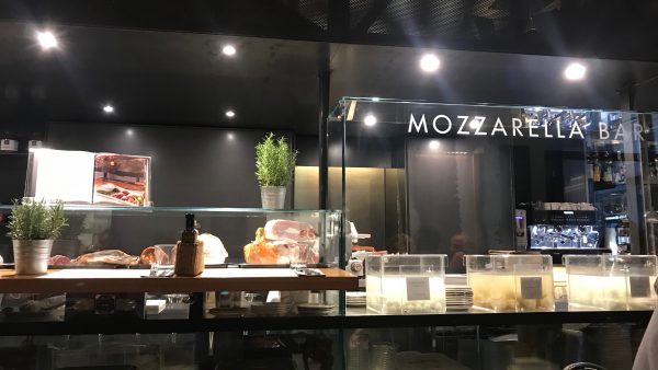 Mozzarella Bar, Mailand