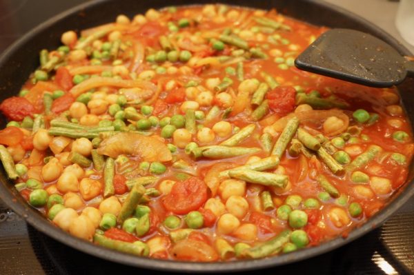 Kichererbsen-Curry mit Feta