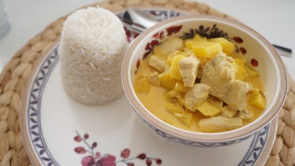 Chicken Curry mit Ananas